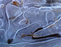 Frozen water in blue-DSCF1295-fx1b