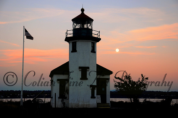 Pt Robinson sunset with moon